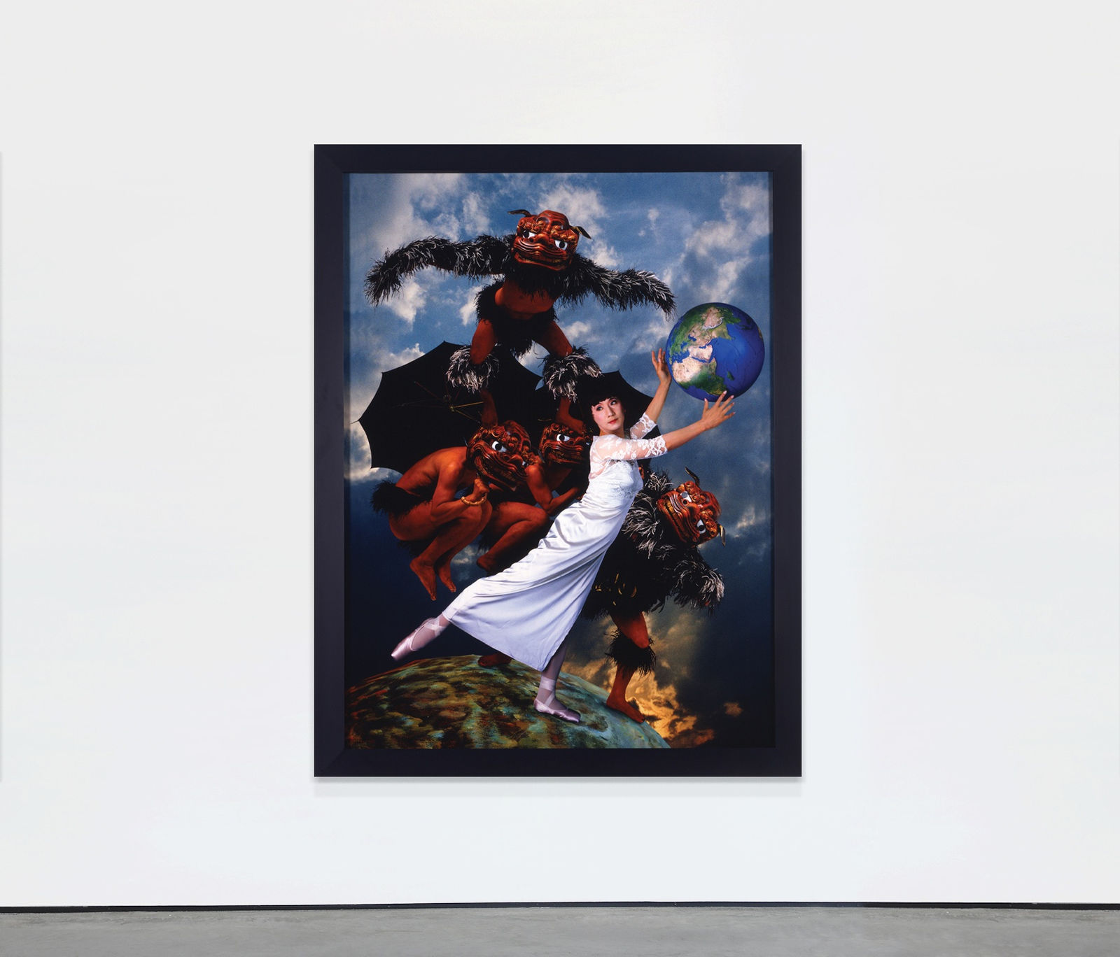 Yasumasa Morimura, The drama is still going on. The curtain at the Globe Theatre has fallen, 2004