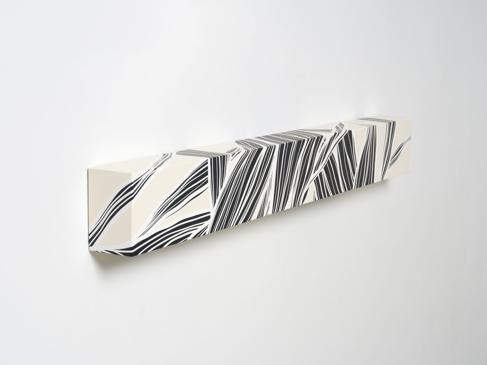 UNTITLED-BW2201, acrylic on canvas, 150x19x12cm, 2022