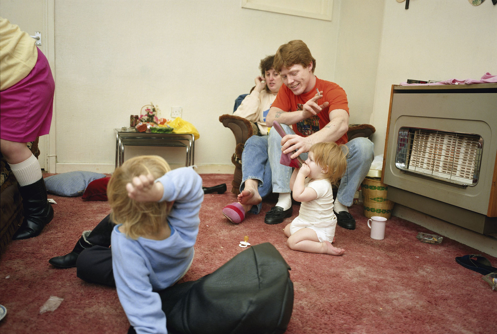 Nick Waplington, UNTITLED (LR89 191 1.4), from the series Living Room, 1985-97