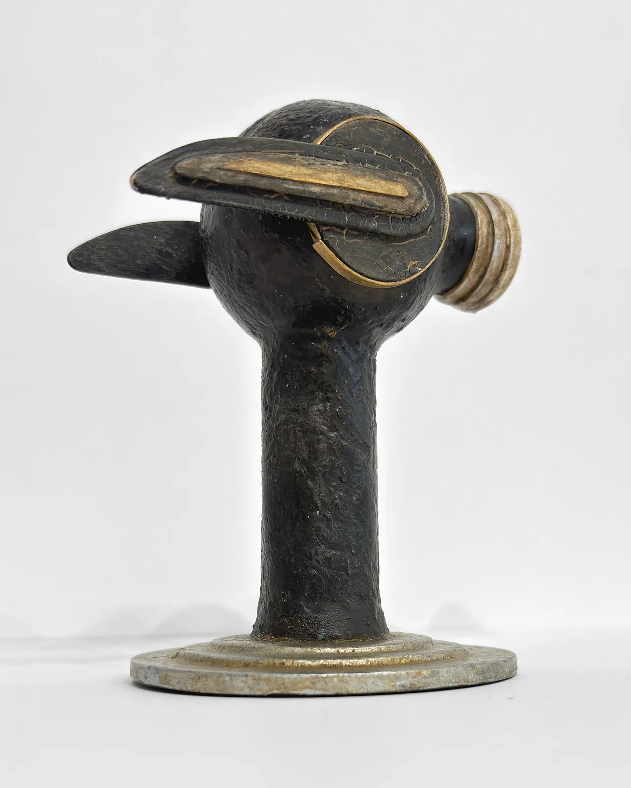 KEVIN HOUSE , portalotronium no. 2, 2025