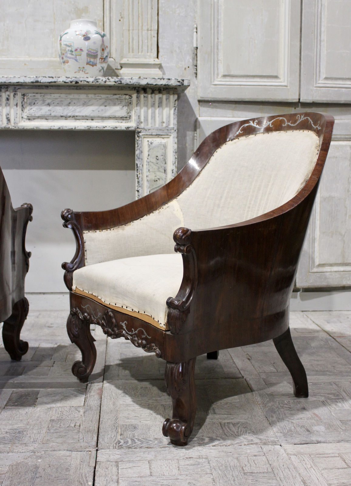 Pair of 19th century tub chairs