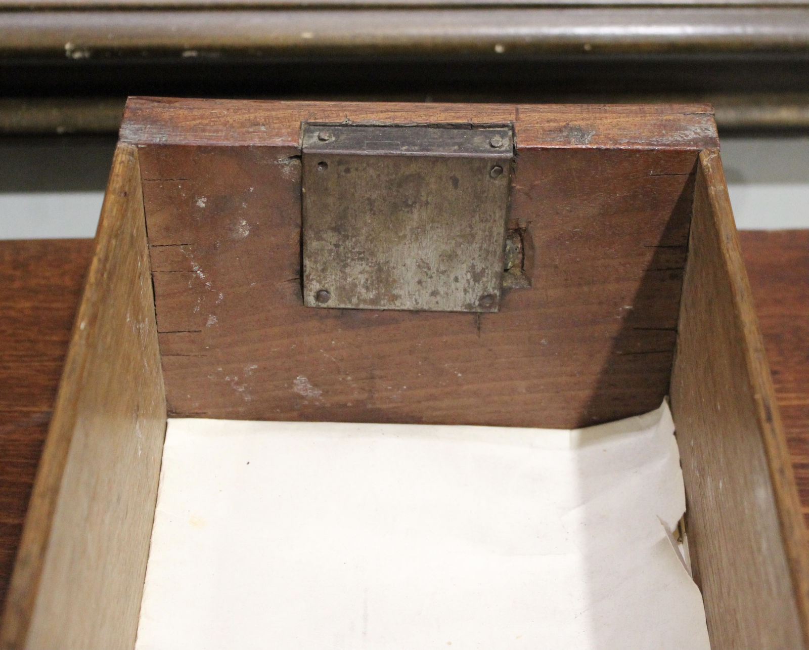 Mid-18th century Georgian mahogany lowboy , Circa 1750