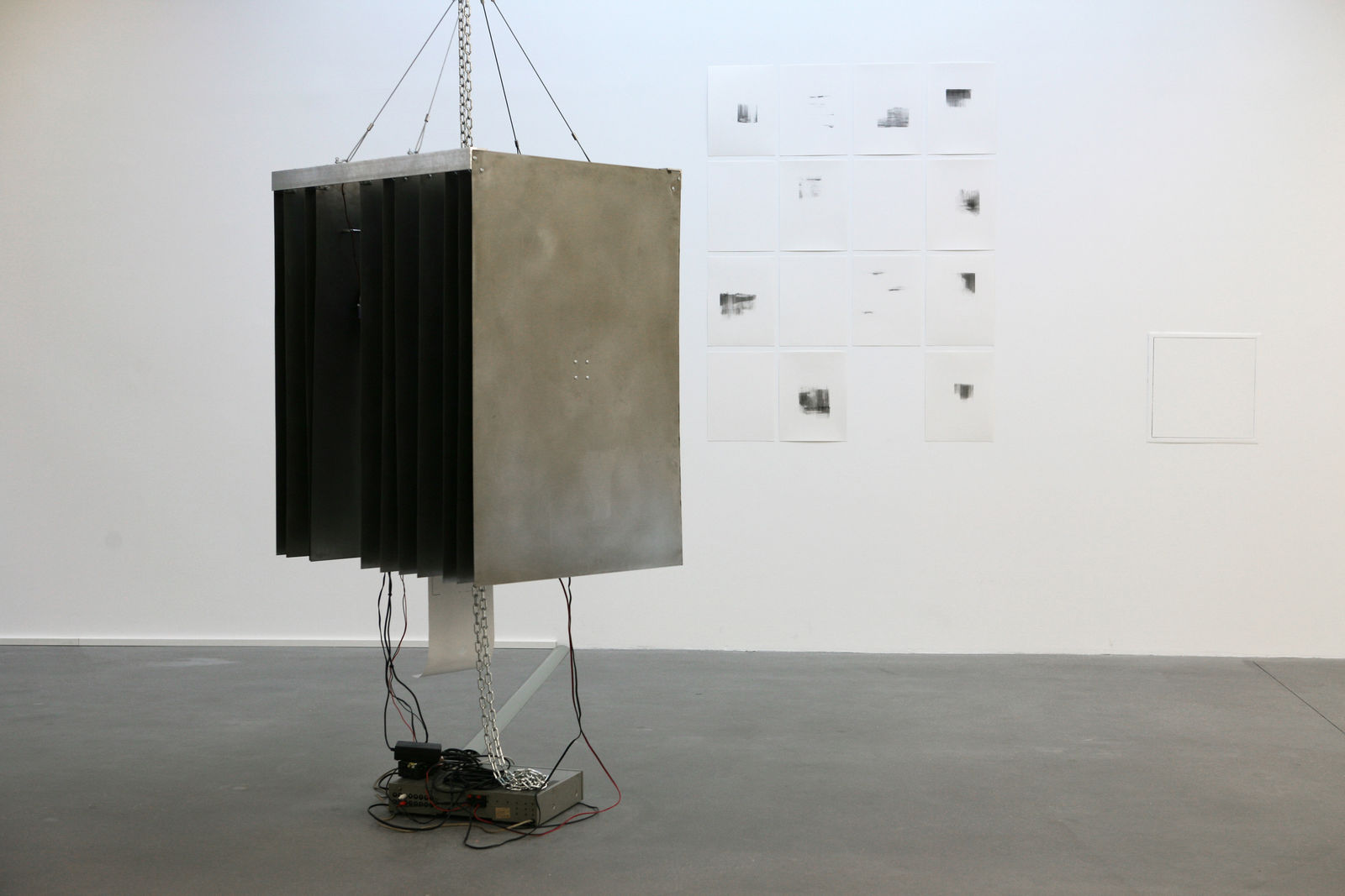 Ali Tnani&Lukas Truniger, Crackling Data Machine, 2016