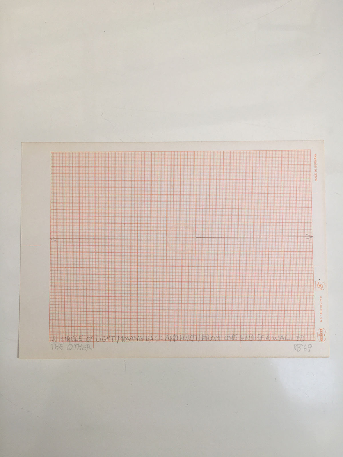 Robert Barry, A circle of light, 1969