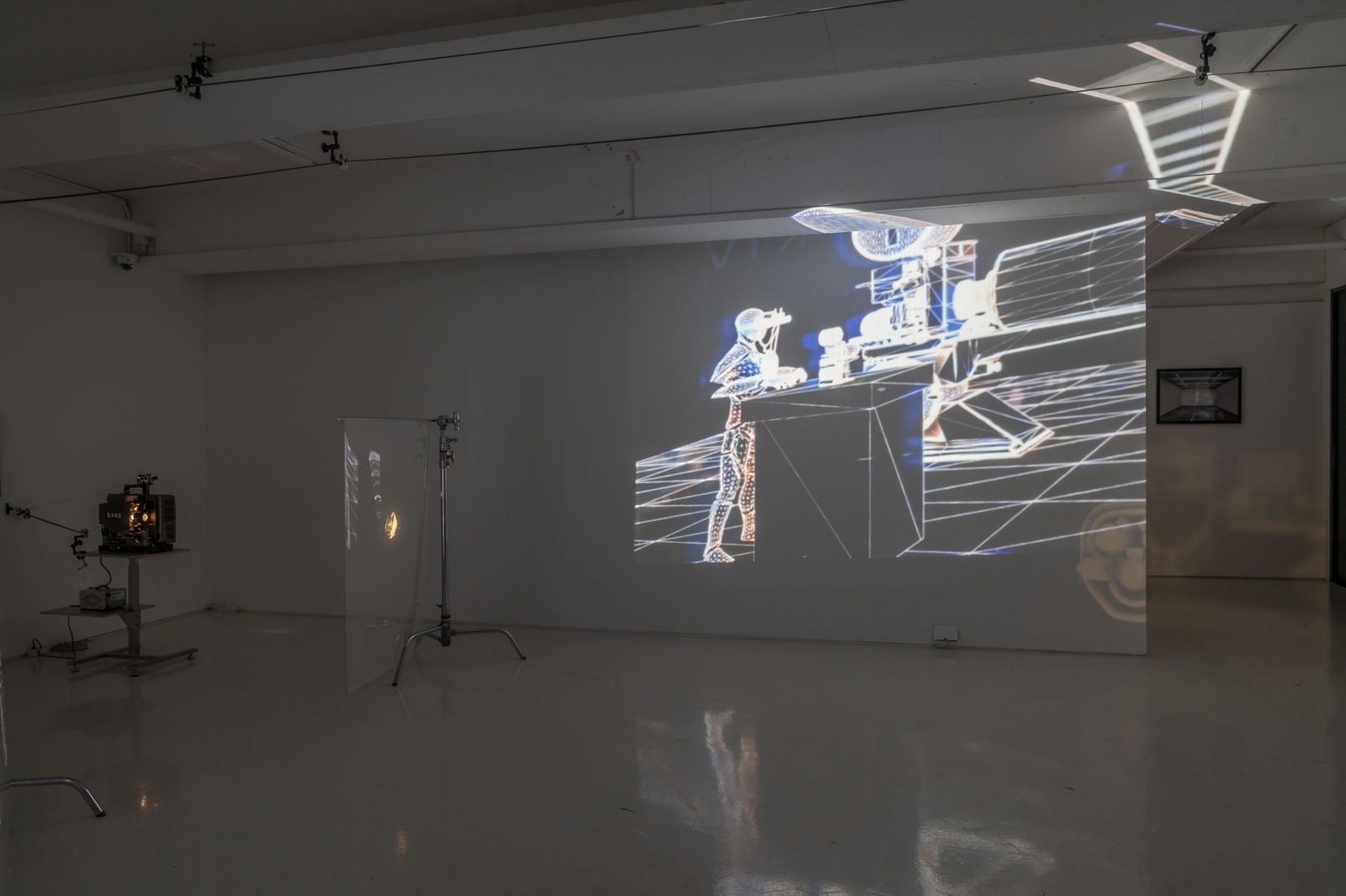 Lee Young Ho, Film Machine_Flip Flap Loco, 2021