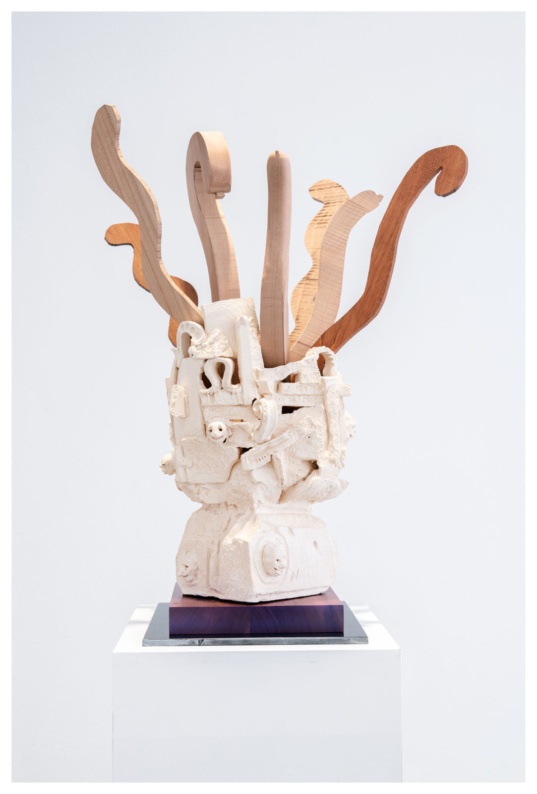 SEBASTIAN NEEB , The 7 Noses of Babel Guard The Illusion of Perpetual Growth, 2019