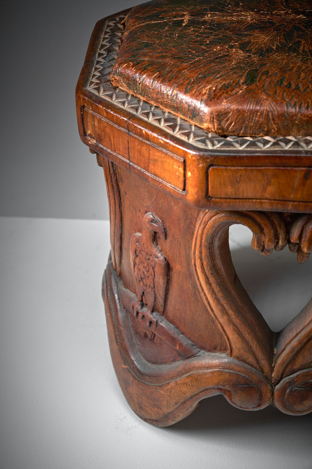 Knut Fjaestad (attributed to), Art Nouveau stool