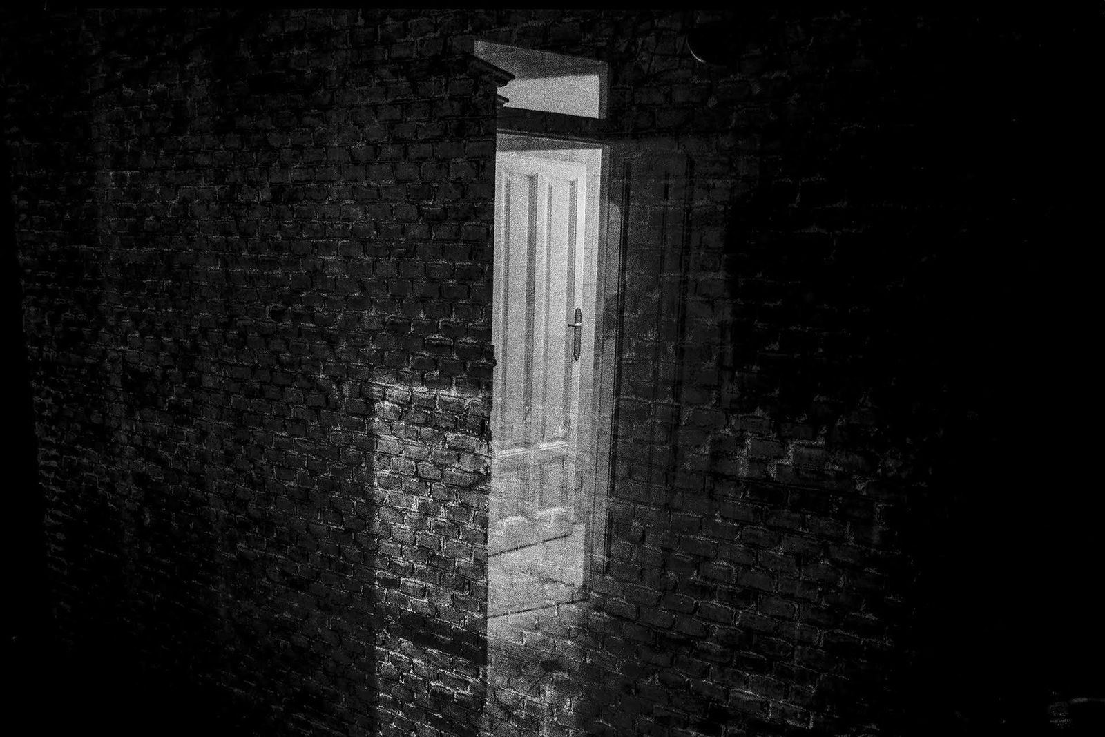 IN TROUGH THE OUT DOOR Madrid 1995