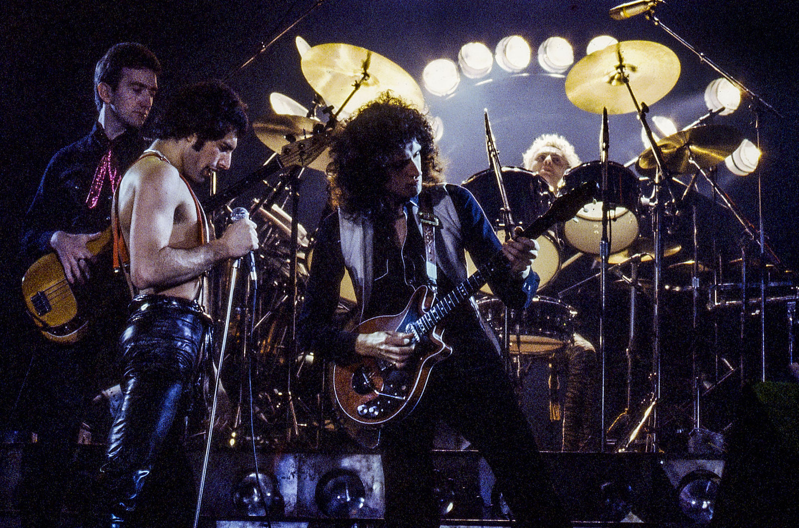 Francesc Fàbregas, Queen, 1979