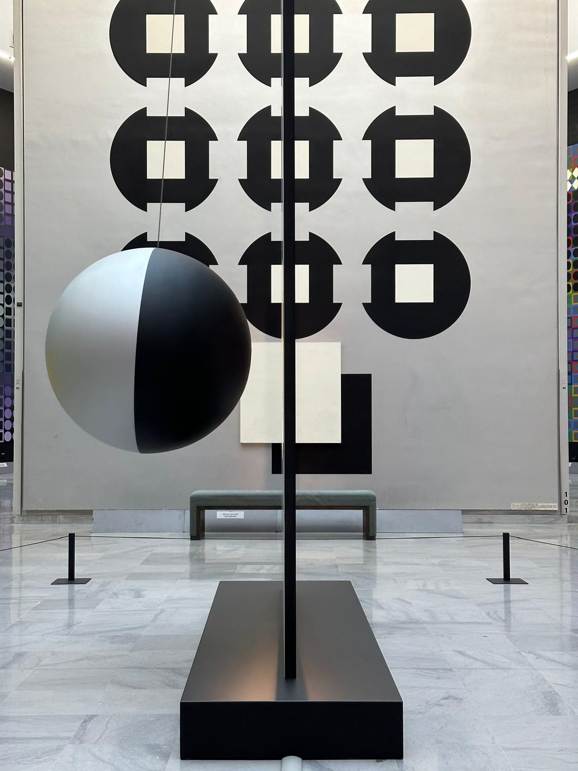 Damien Bénéteau, 'Variations in Variations' - Fondation Vasarely, 2022-2023. Picture Courtesy of Damien Bénéteau. © Buysse Gallery. All rights reserved.