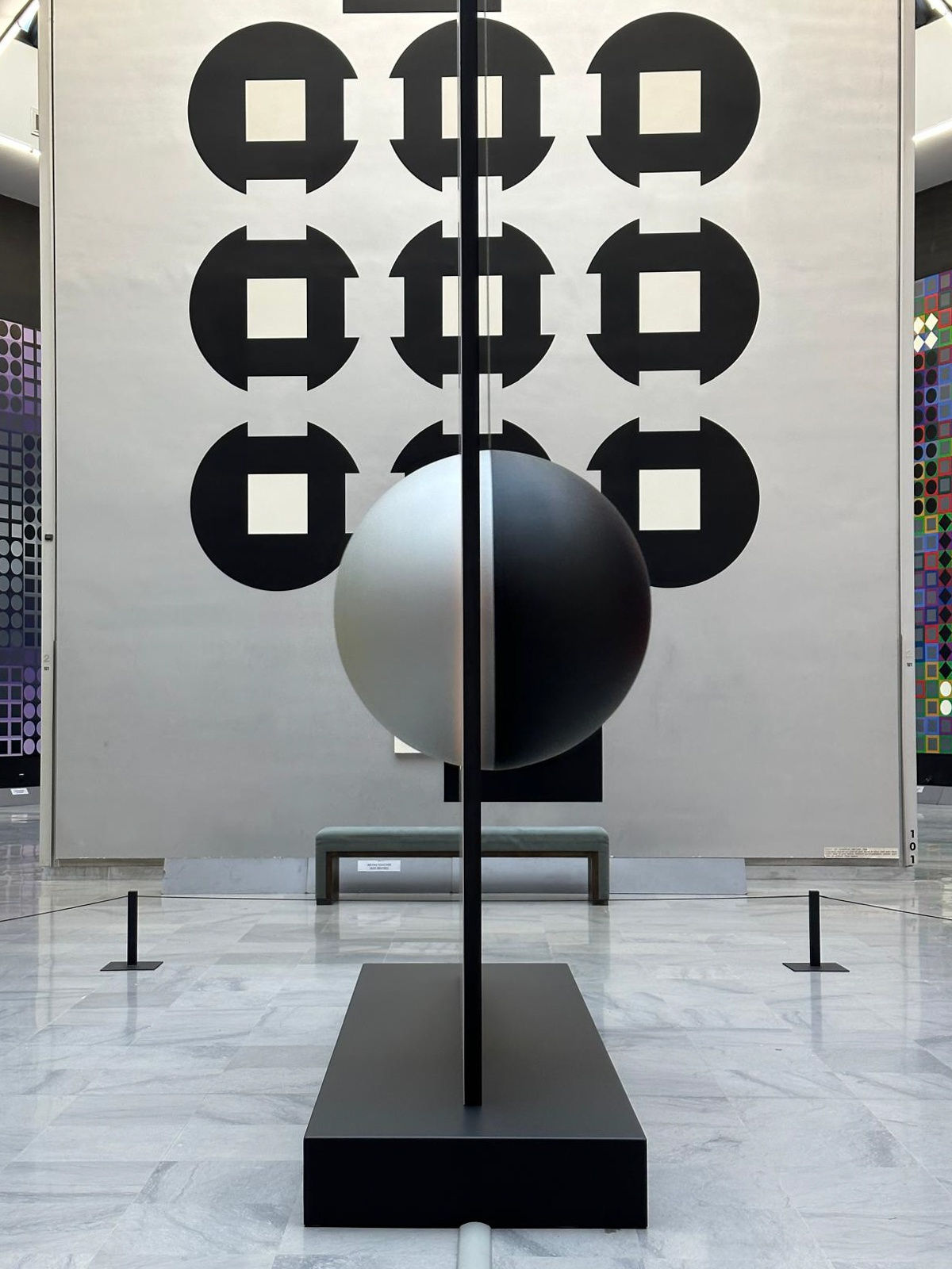 Damien Bénéteau, 'Variations in Variations' - Fondation Vasarely, 2022-2023. Picture Courtesy of Damien Bénéteau. © Buysse Gallery. All rights reserved.