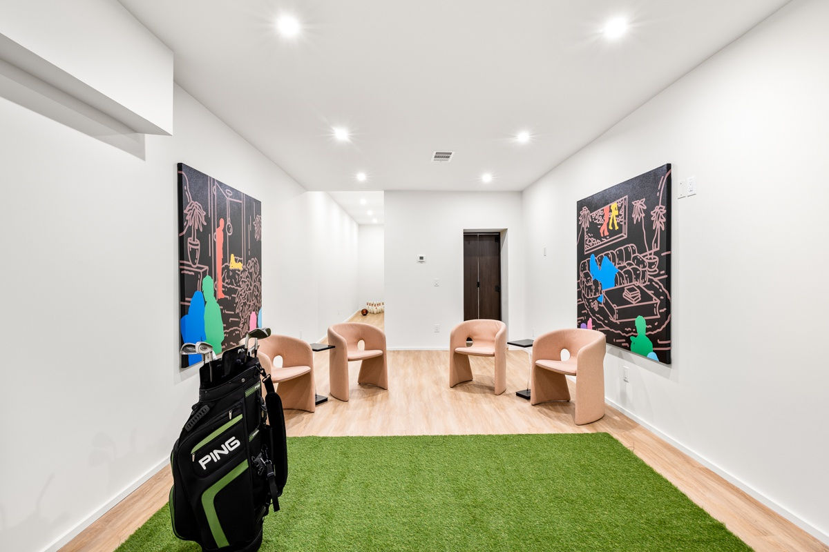 Interior of a luxury modern home in Atlanta, GA.