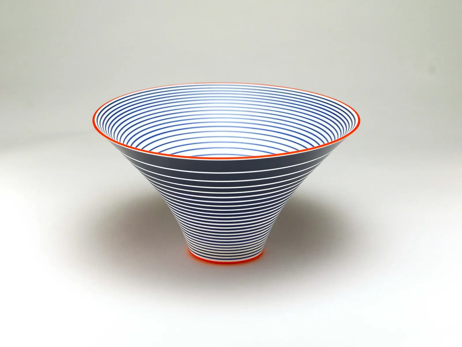 Sara Moorhouse, SM7. Small Flared WInter Bowl