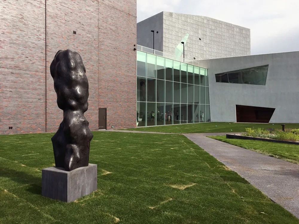 Aaron Spangler, Bogwalker, 2017