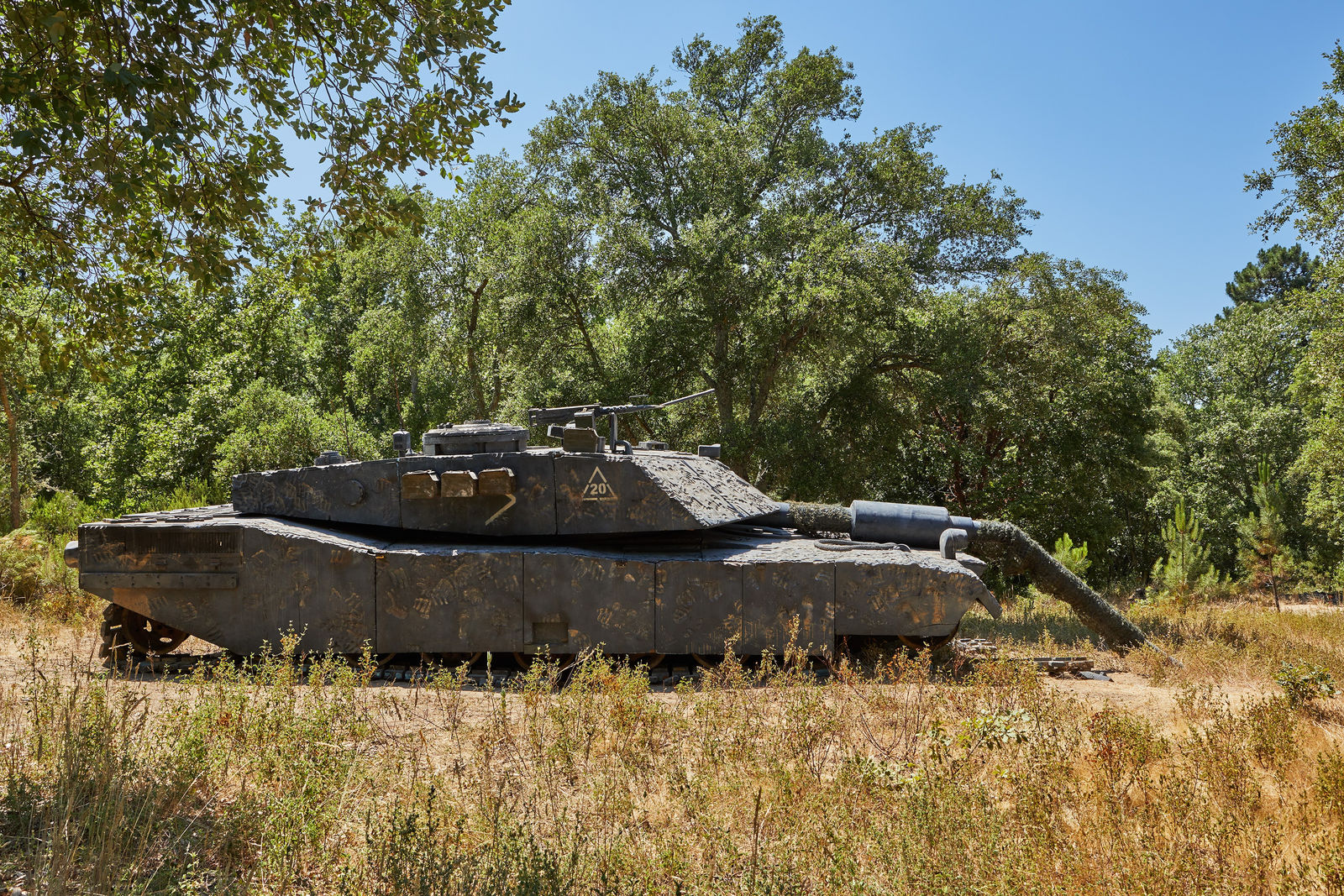 Xu Zhen, 12'91'', 2005