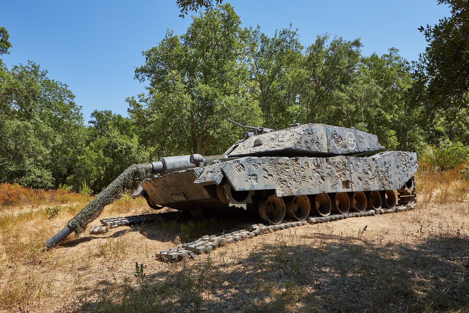 Xu Zhen, 12'91'', 2005