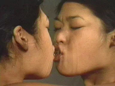 Patty Chang, Fountain, 1999, SD video, 6'00". Courtesy of the artist and BANK