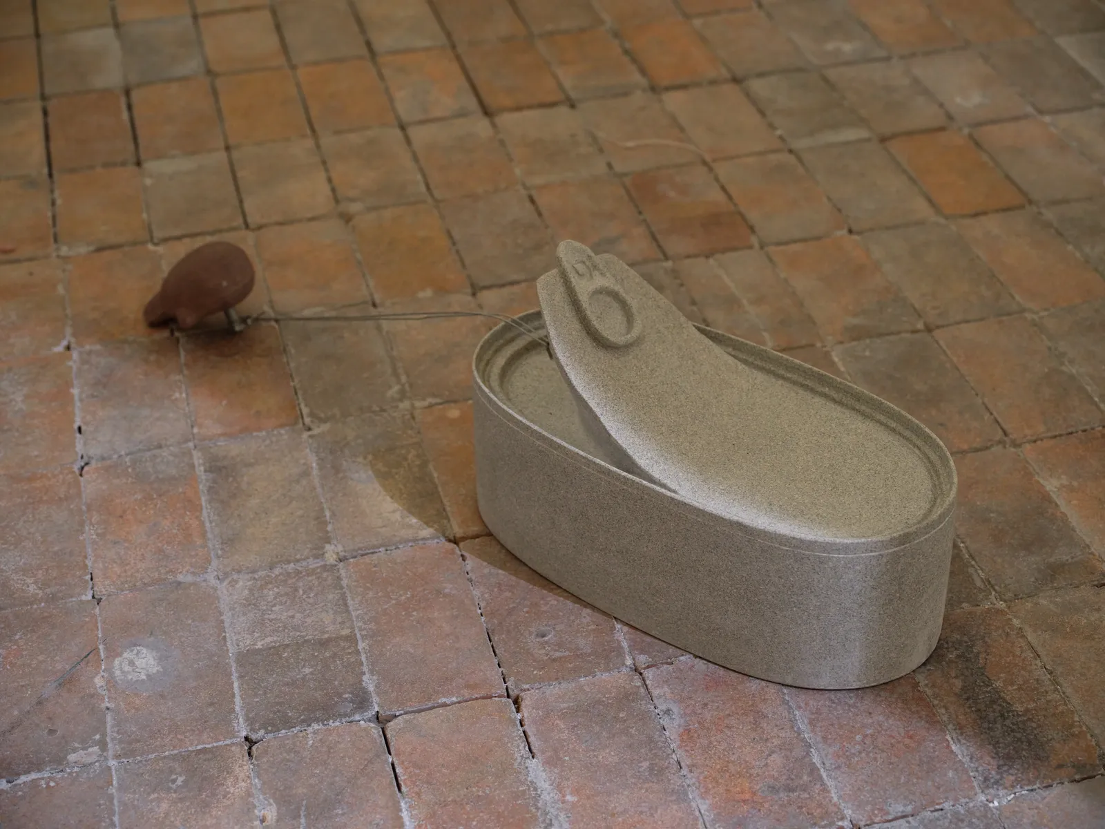 Installation view of Yibei Zhang's commissioned work at UCCA Clay, 2026. Courtesy BANK and the artist. 张移北委任项目于UCCA陶美术馆呈现，2026。图片归属BANK及艺术家。