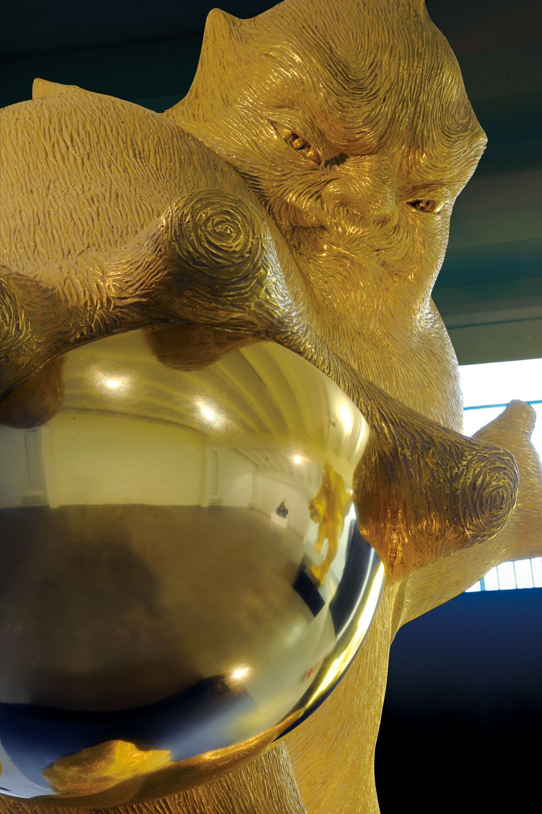 李真 LI CHEN, 攝心者