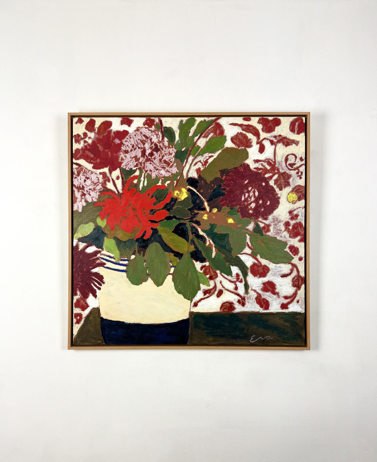 Eva Ray, Dahlia Blooms