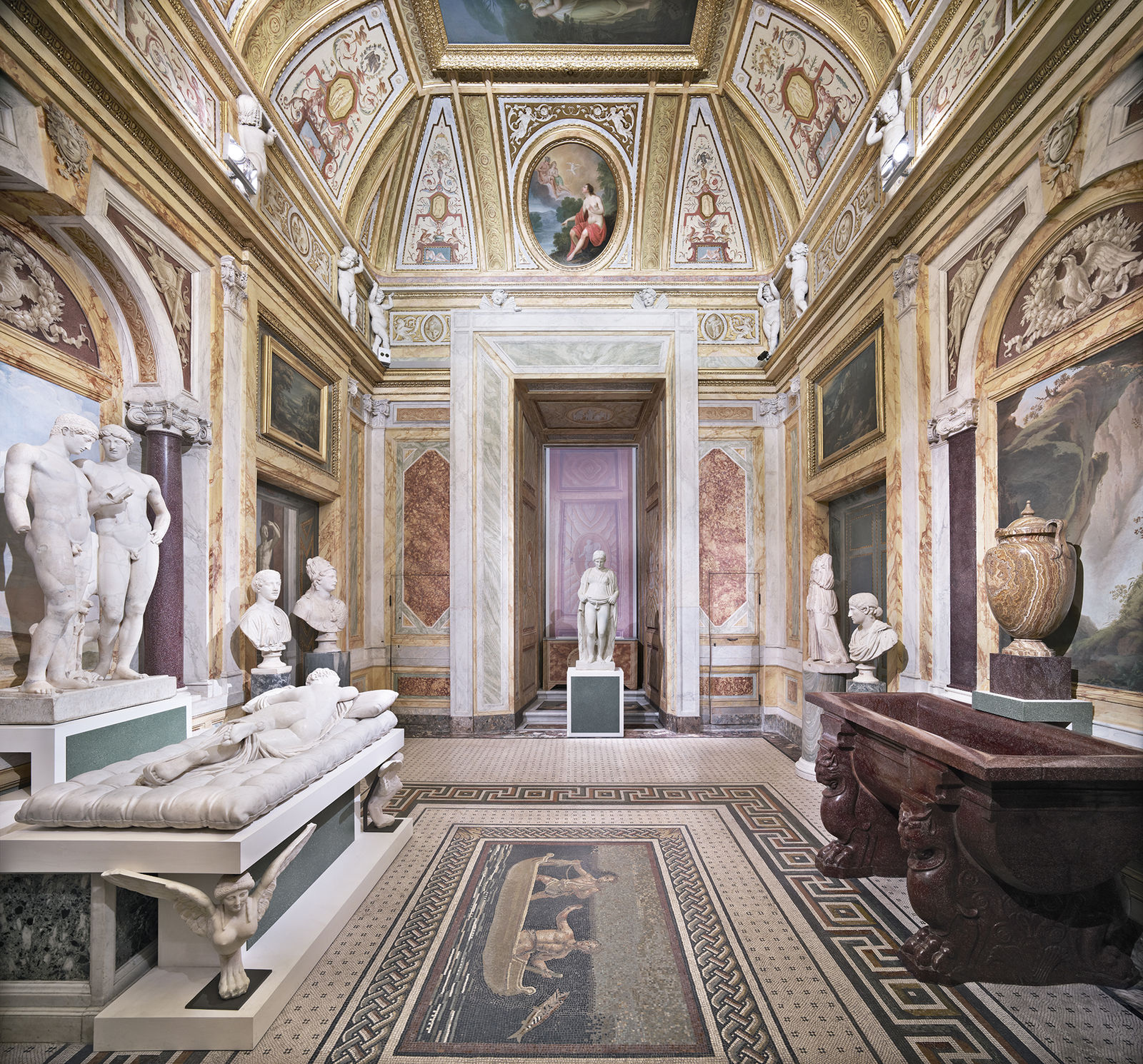 Candida Höfer, Villa Borghese Roma X, 2012