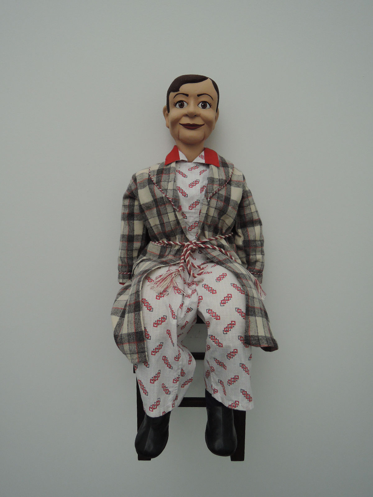 Laurie Simmons, Clothes Make the Man: You Better Believe It, 1991