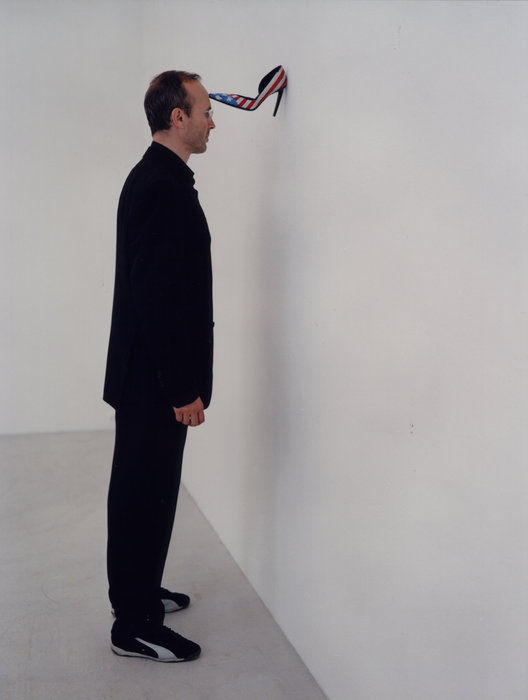 Erwin Wurm, Untitled (Serie Zürich), 2002