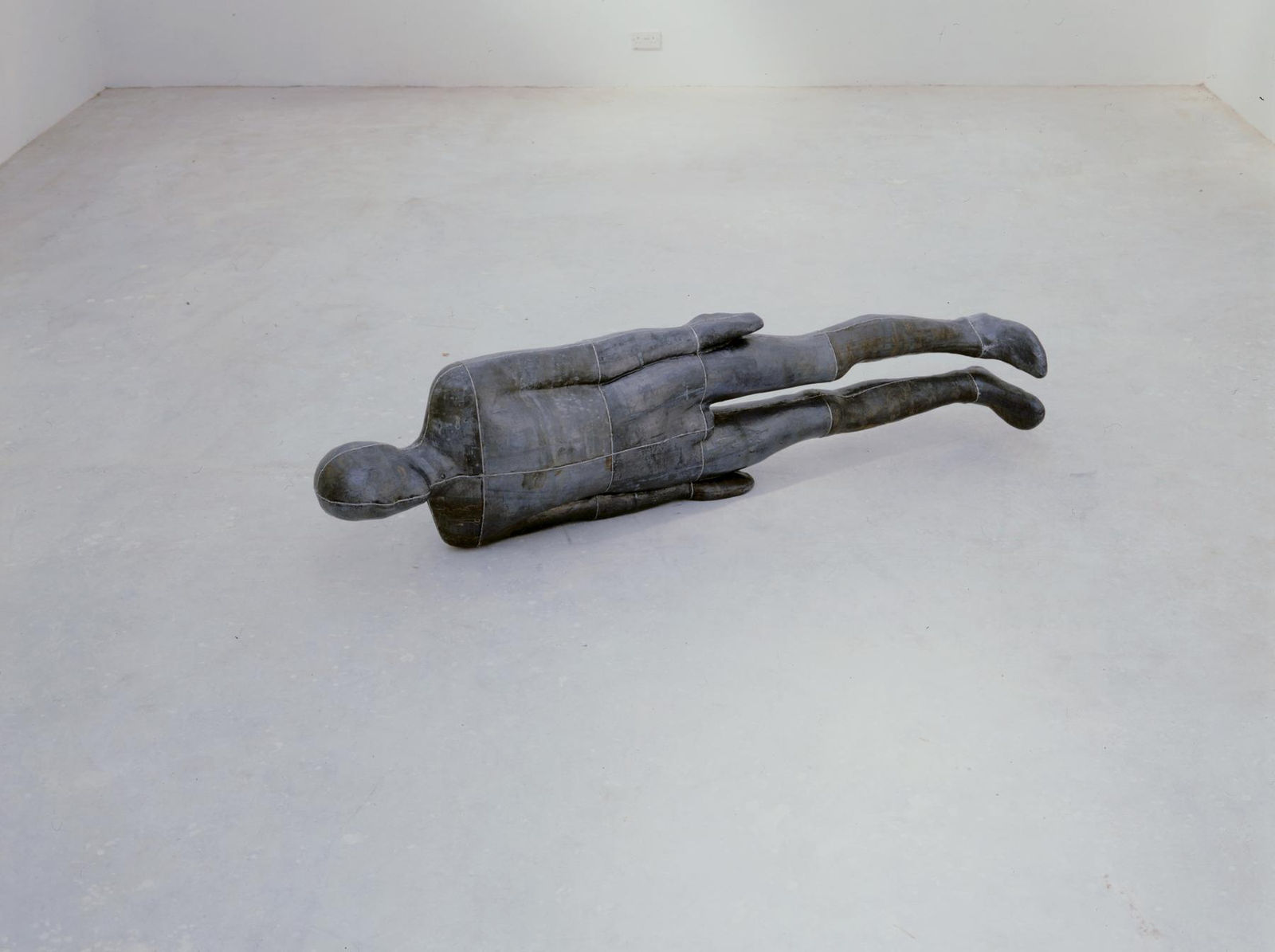Antony Gormley, SEAM, 1988