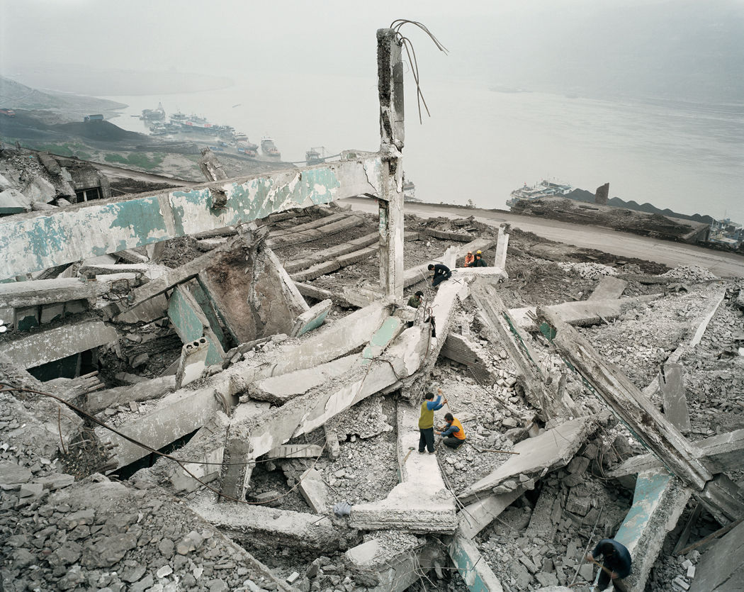 Edward Burtynsky, Wan Zhou #1, Three Gorges Dam Project, Yangtze River, China, 2002