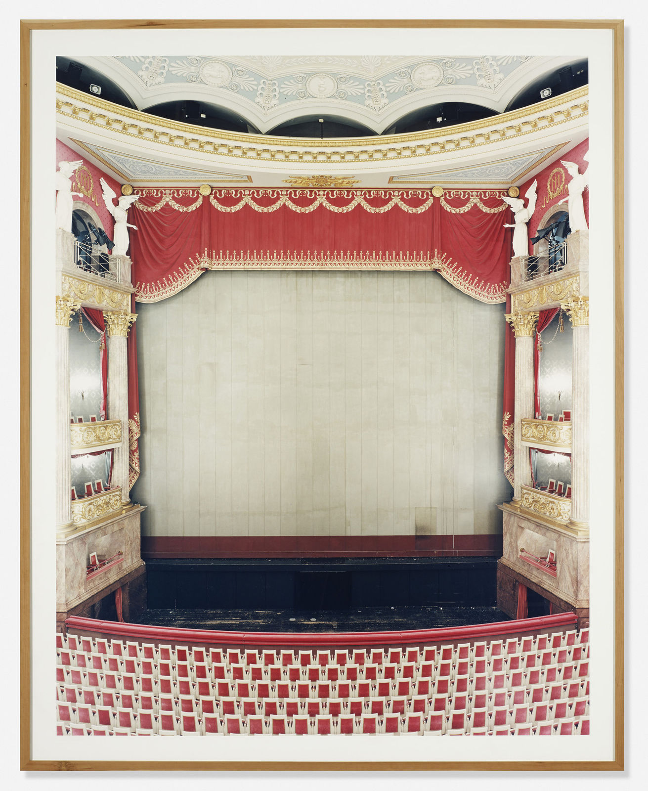 Candida Höfer, Bayerische Staatsoper in München II, 2005