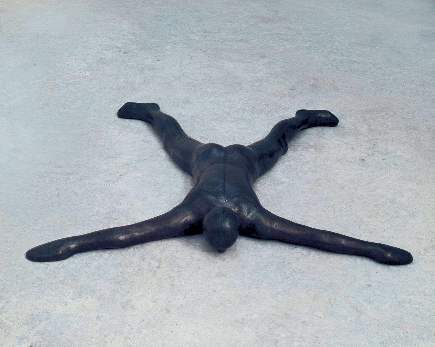 Antony Gormley, CLOSE I, 1992