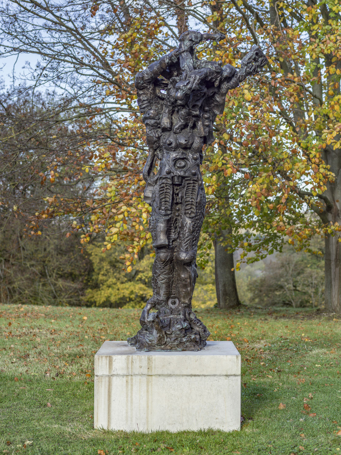 Jonathan Meese, DIE KÄMPFERIN de Large (KRIEMHILD de Stehender PUPPE, wie Burgfräulein Oktnpussy), 2008