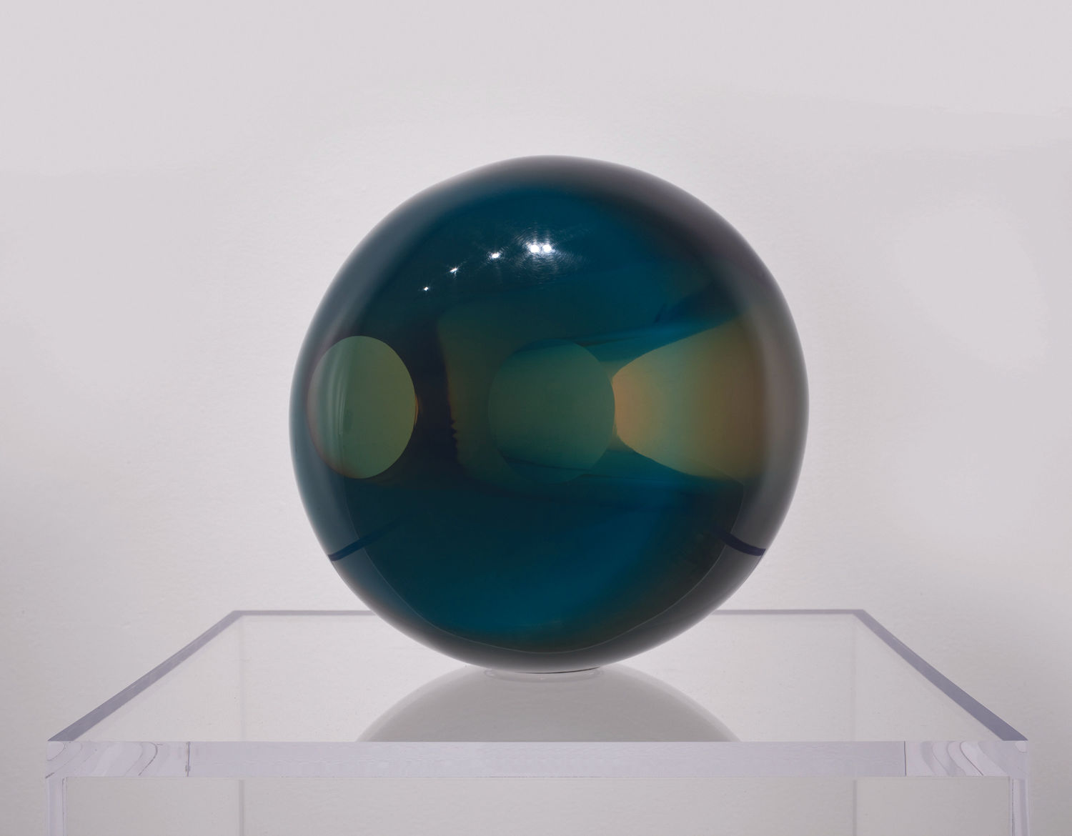 Helen Pashgian, Untitled, 1968/69