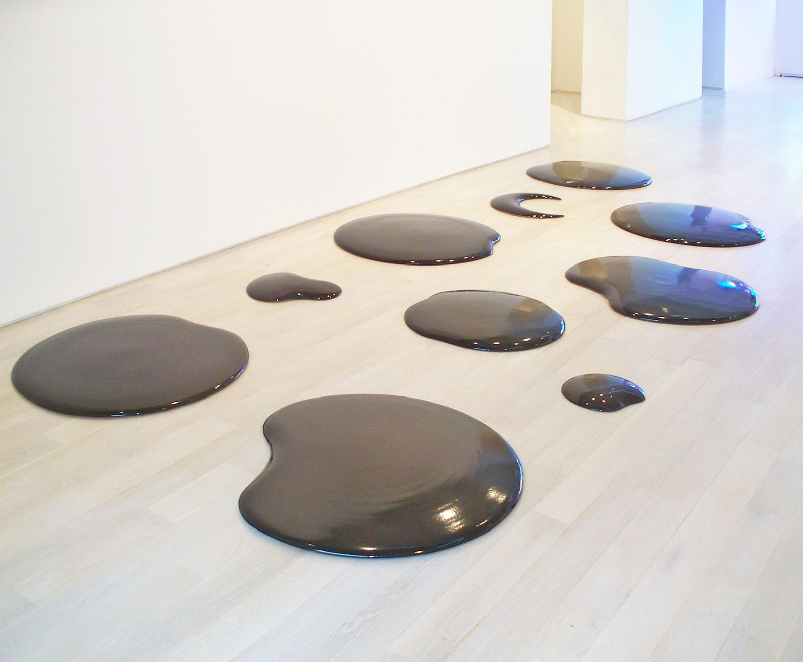 Ai Weiwei, Oil Spills, 2006