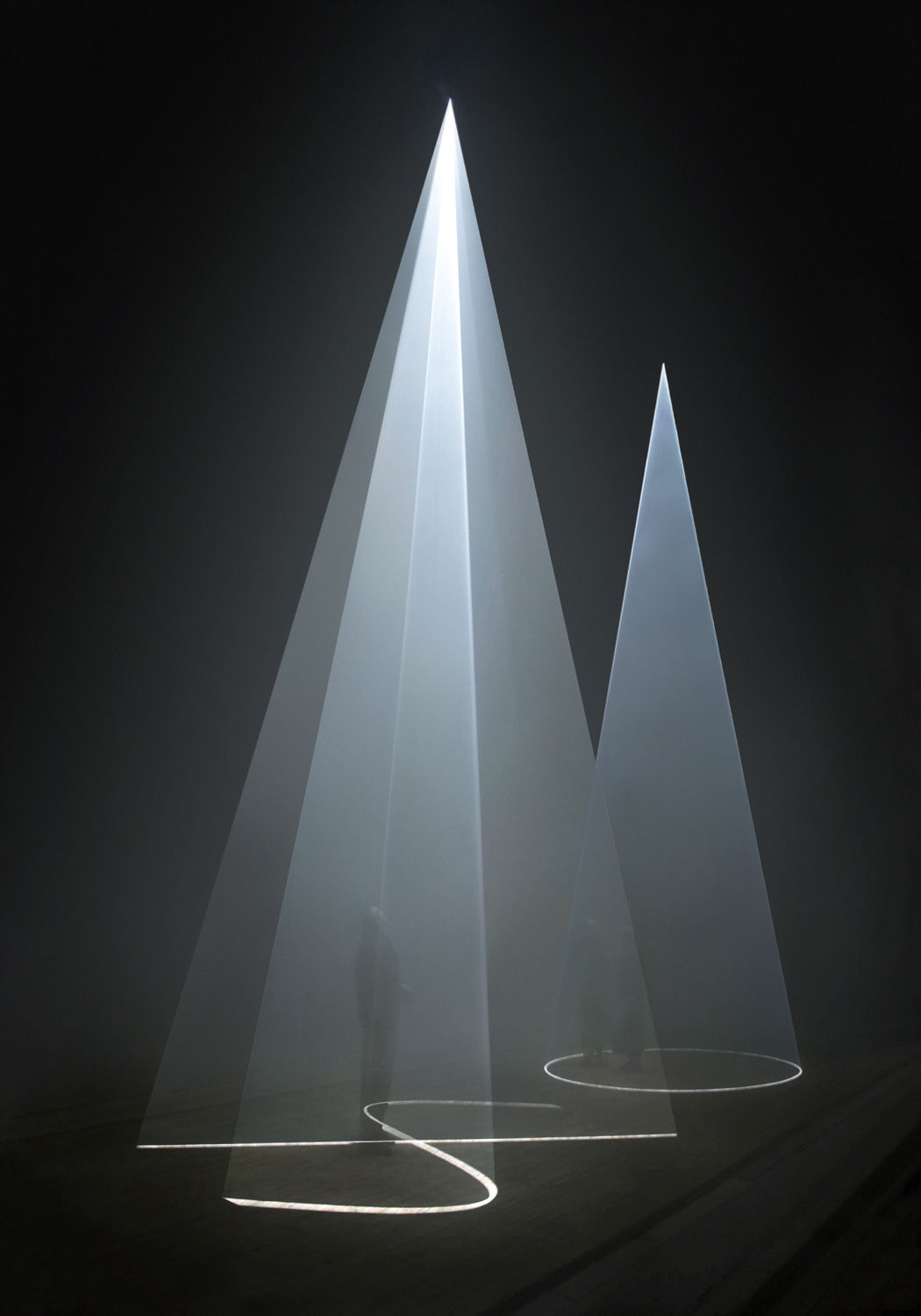 Anthony McCall, Between You and I, 2006