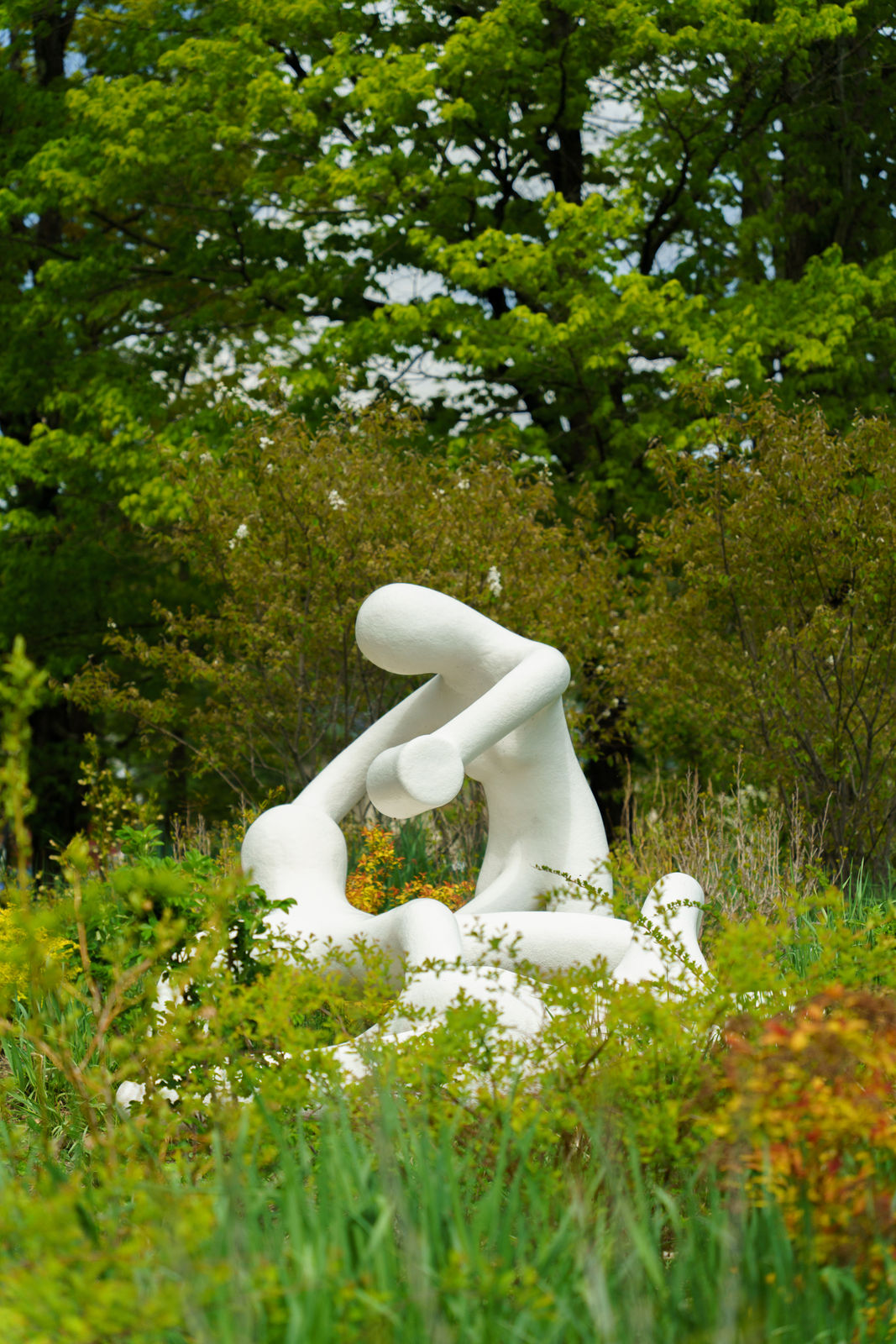 Atelier Van Lieshout, Bacchus and His Two Assistants, 2001