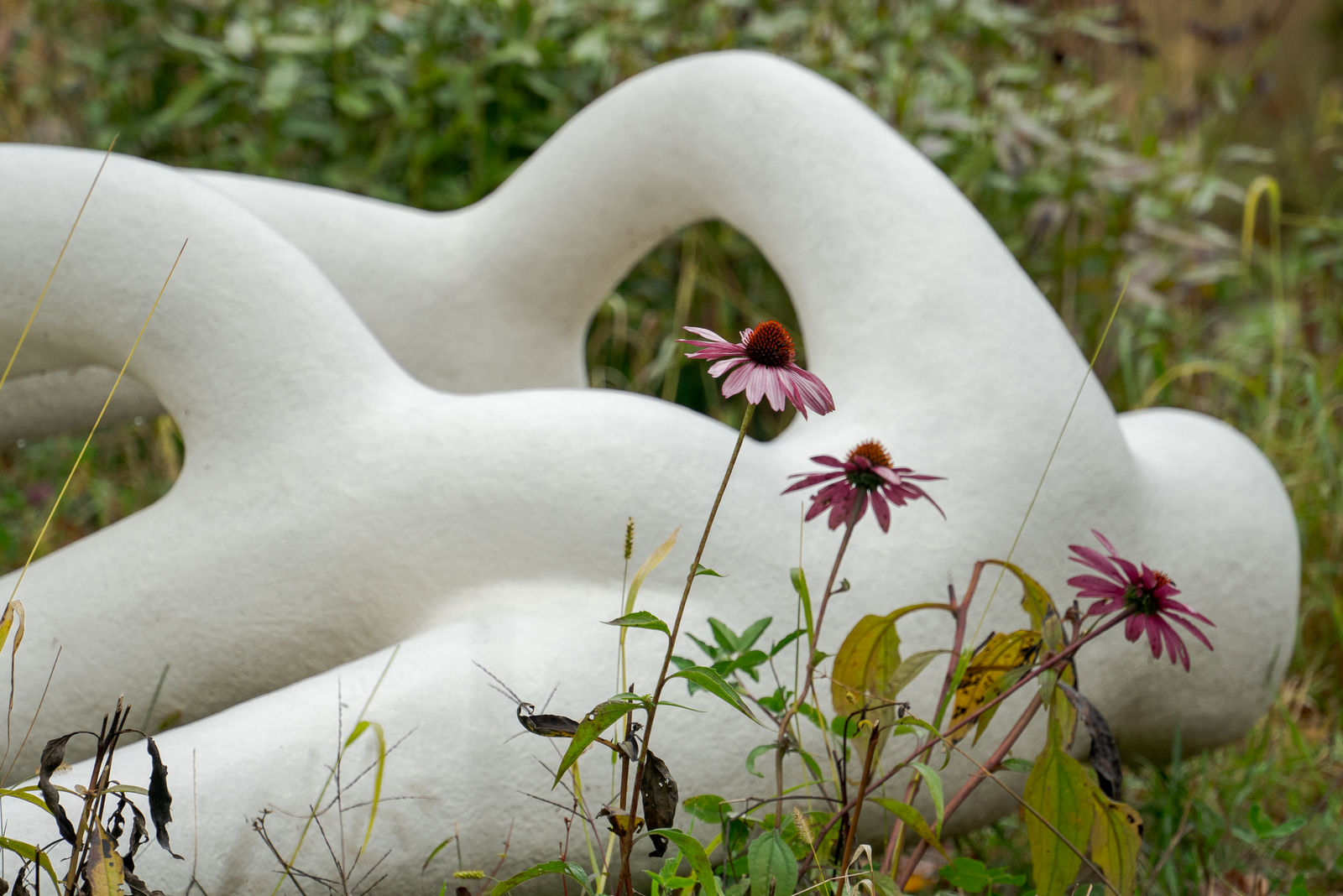Atelier Van Lieshout, Bacchus and His Two Assistants, 2001