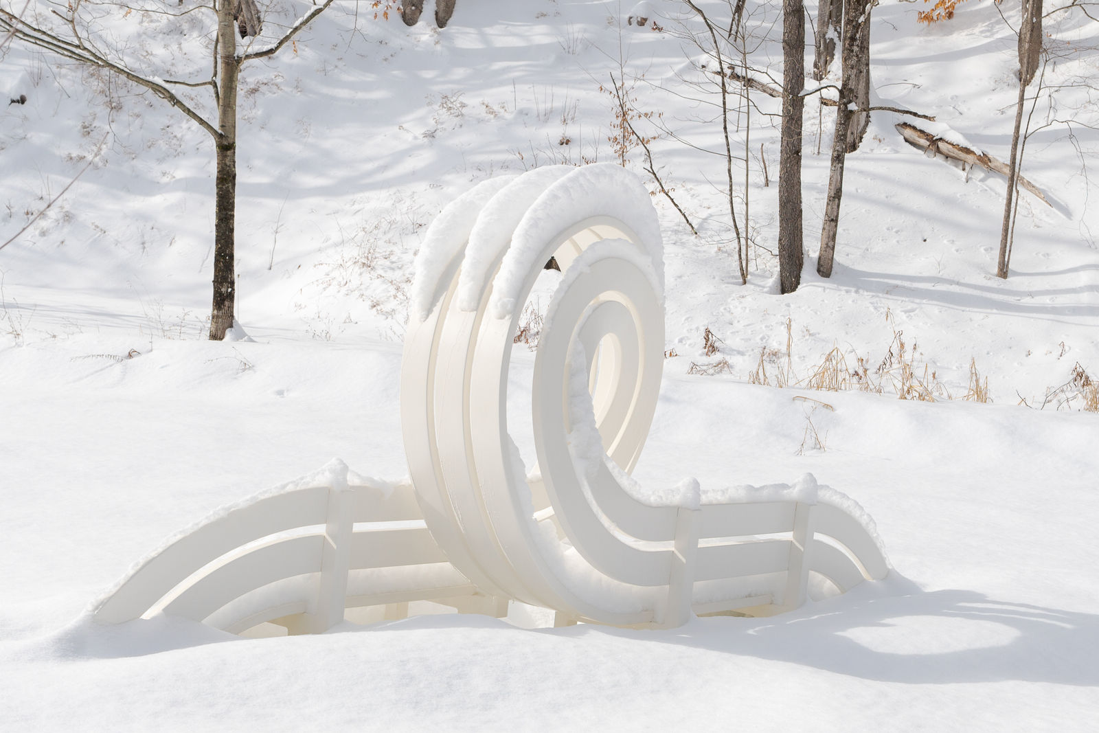 Jeppe Hein, Modified Social Bench #28, 2011