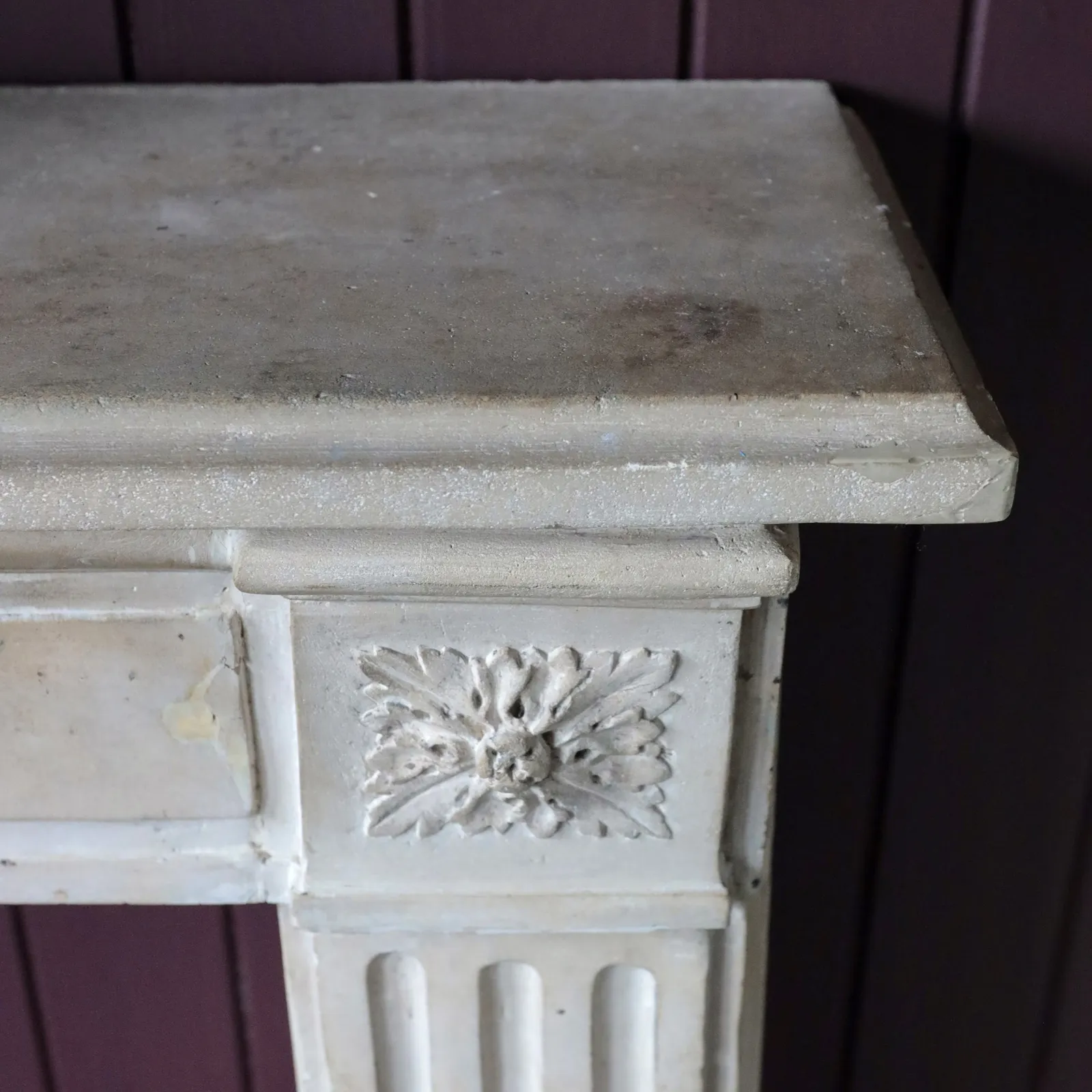 18TH CENTURY STONE FIRE SURROUND