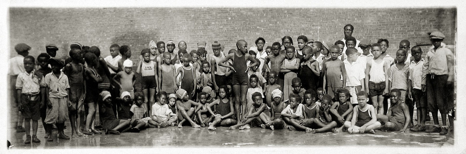 James Van Der Zee, Harlem Swimming Team , 1925