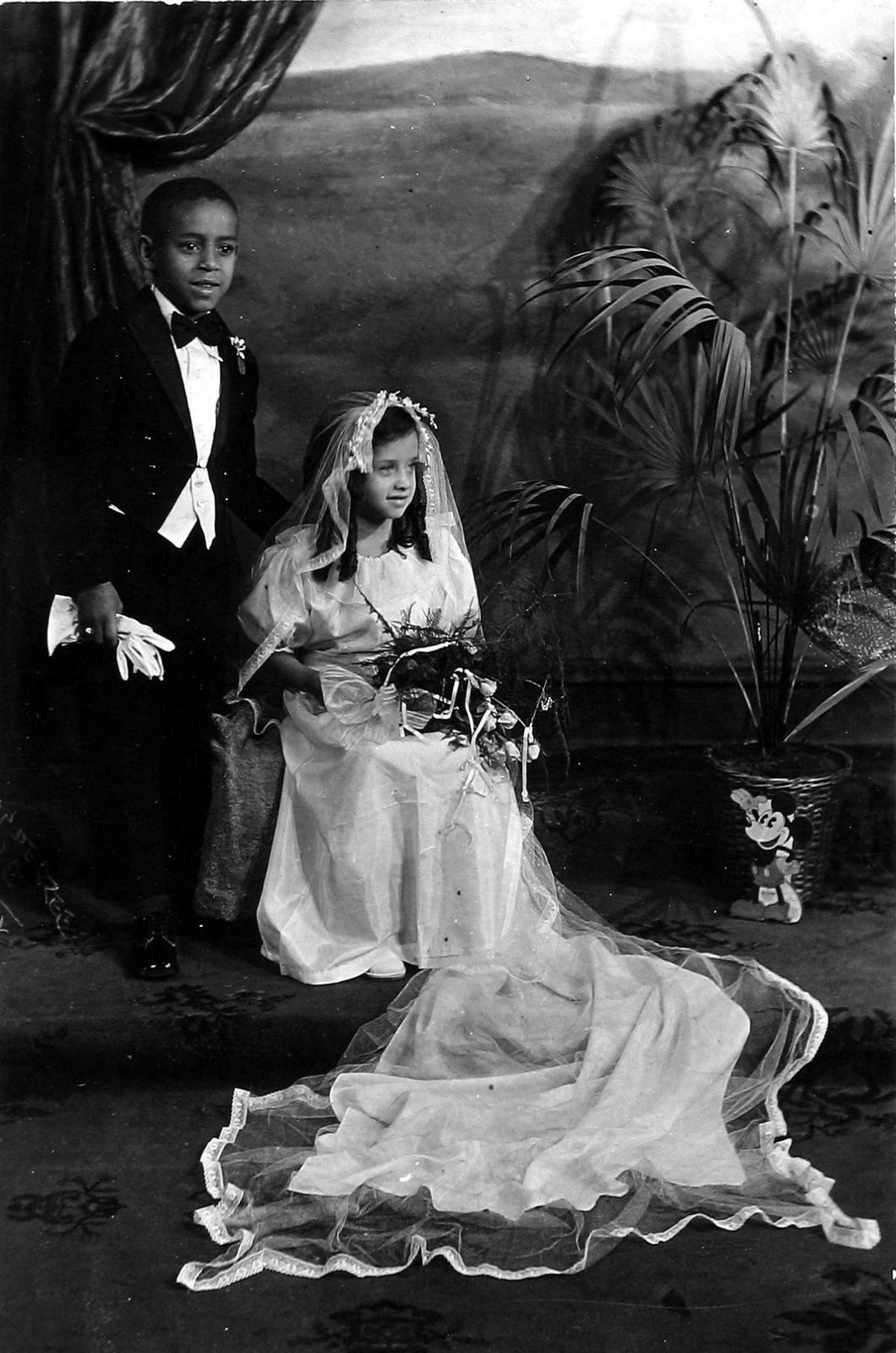 James Van Der Zee, Mock Wedding, c.1930