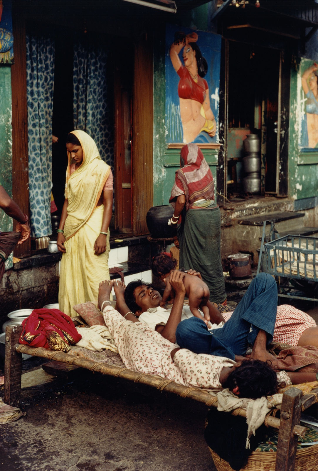 Raghubir Singh, A Family, Kamathipura, Bombay, Maharashtra, 1977