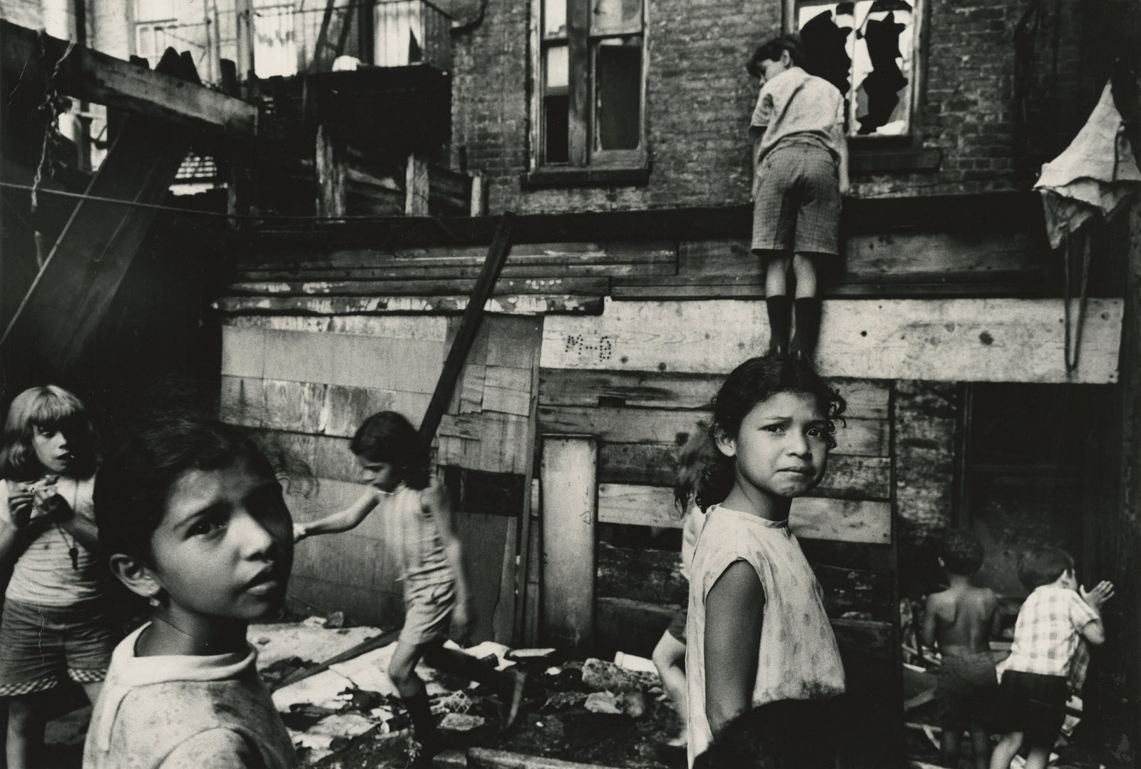 James Karales, Lower East Side, New York, 1969