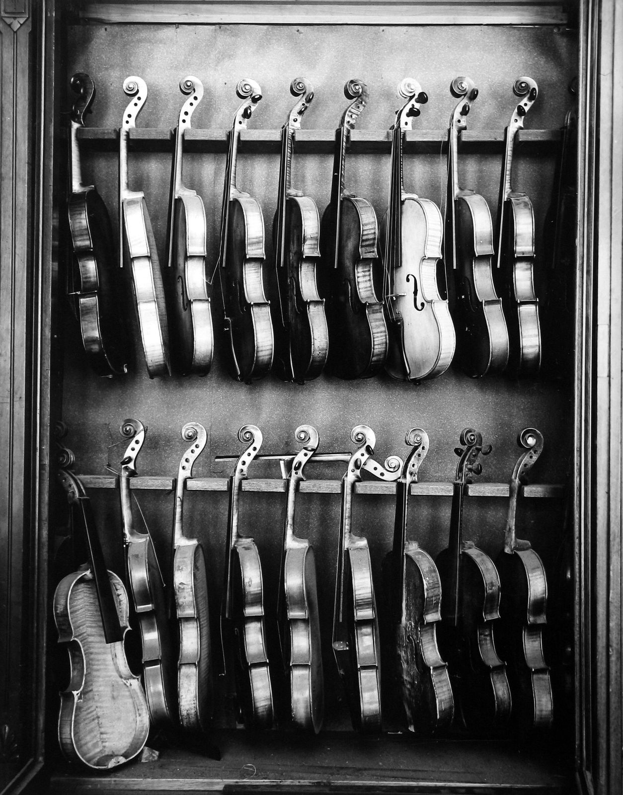 Arnold Newman, Violins, Philadelphia, PA, 1941