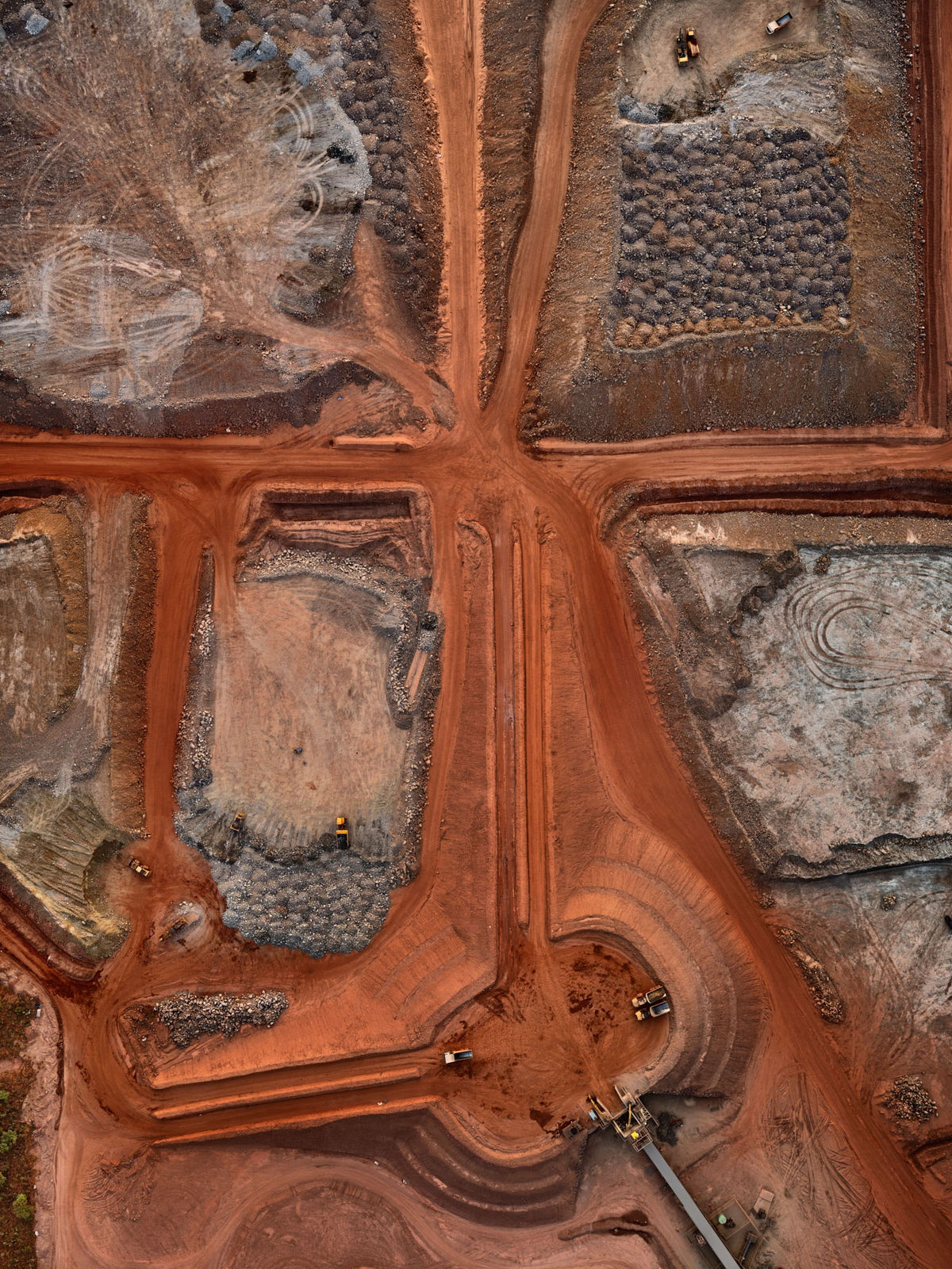 Edward Burtynsky, Copper Ore Yards #1, Kamoa Kakula, Democratic Republic of the Congo, 2024