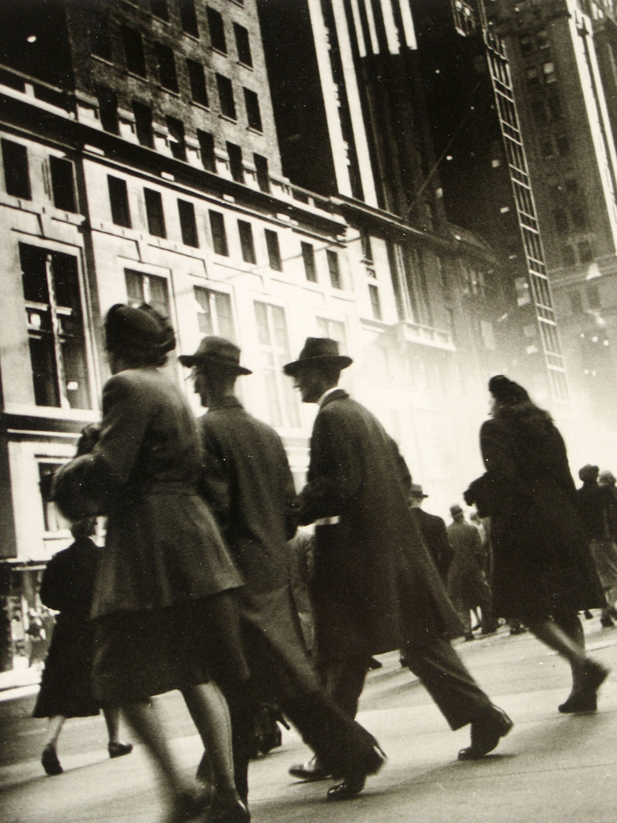 Rebecca Lepkoff, Early Morning Rush, Midtown Manhattan, 1940s
