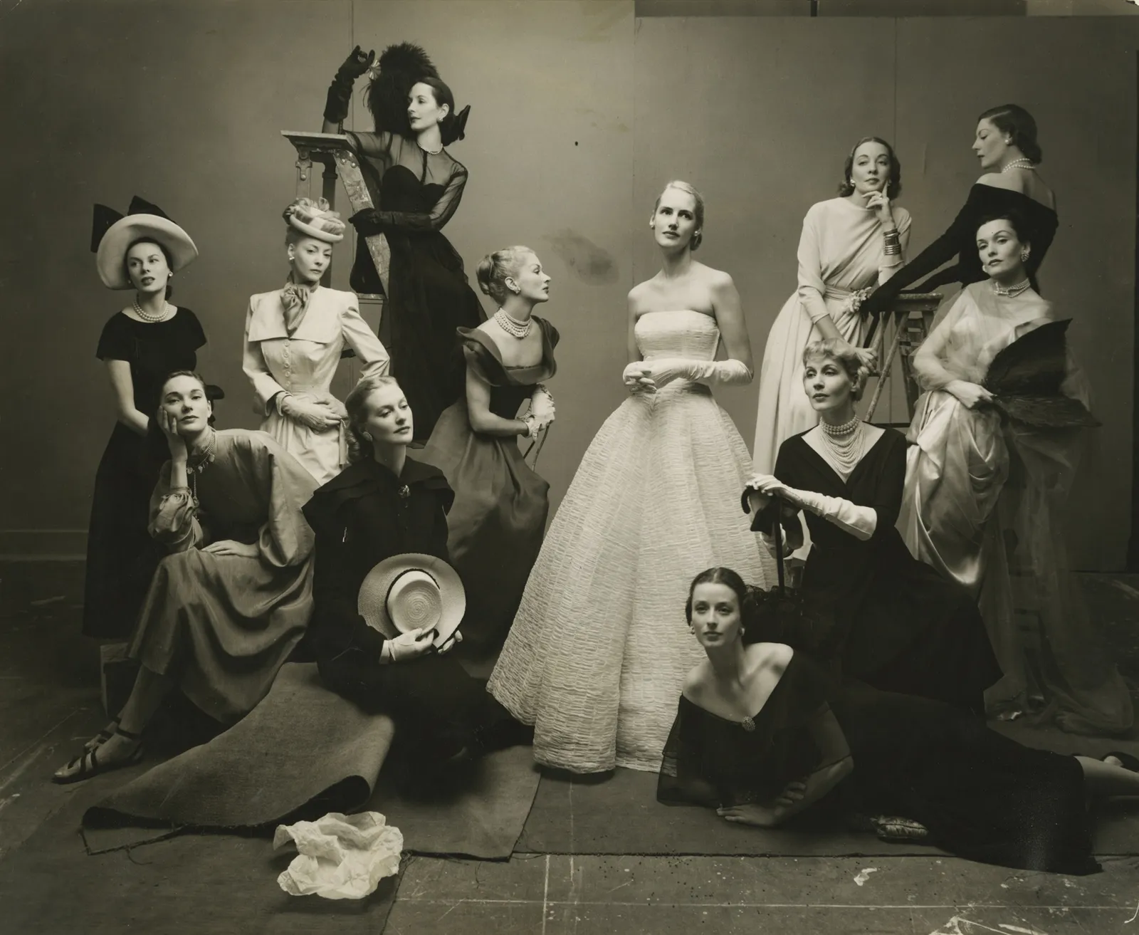 Irving Penn, Twelve of the Most Photographed Models of the Period, 1947