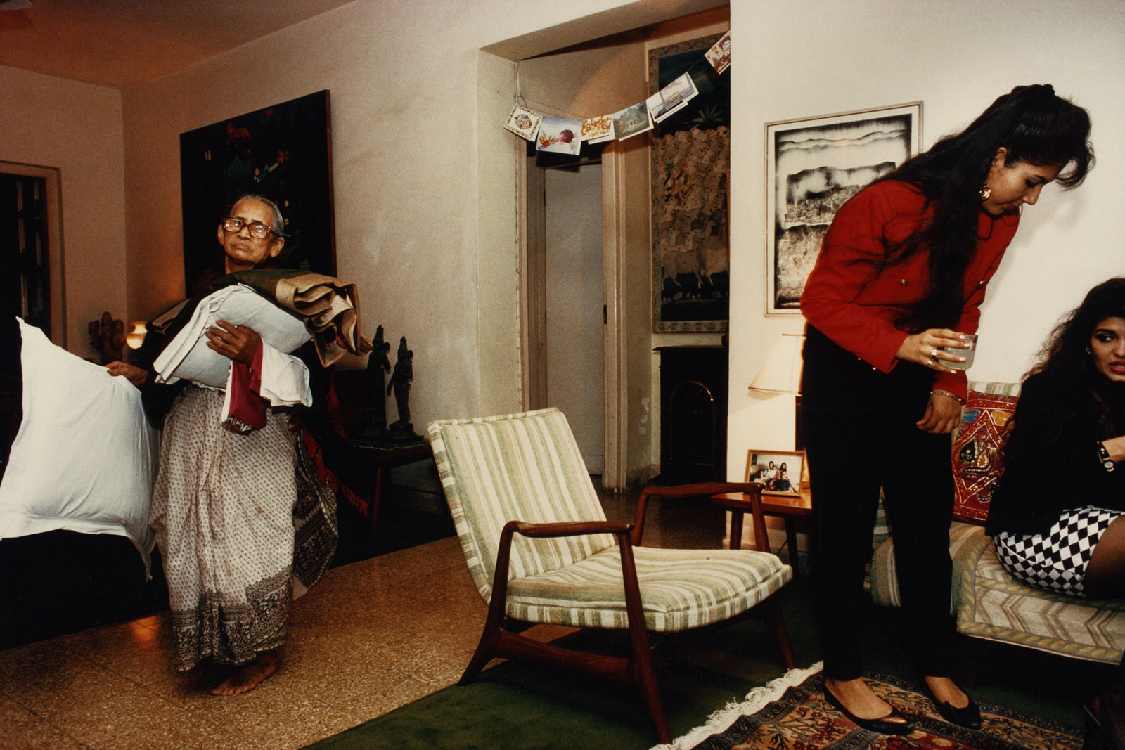 Raghubir Singh, Employee in a Household, Bombay, Maharashtra, 1992