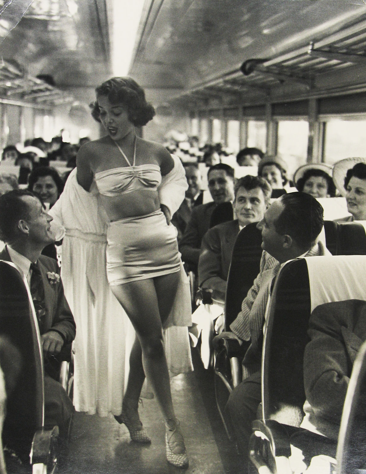 Dan Weiner, A fashion show on board the New York, New Haven, and Hartford Railroad’s Show Train, 1949