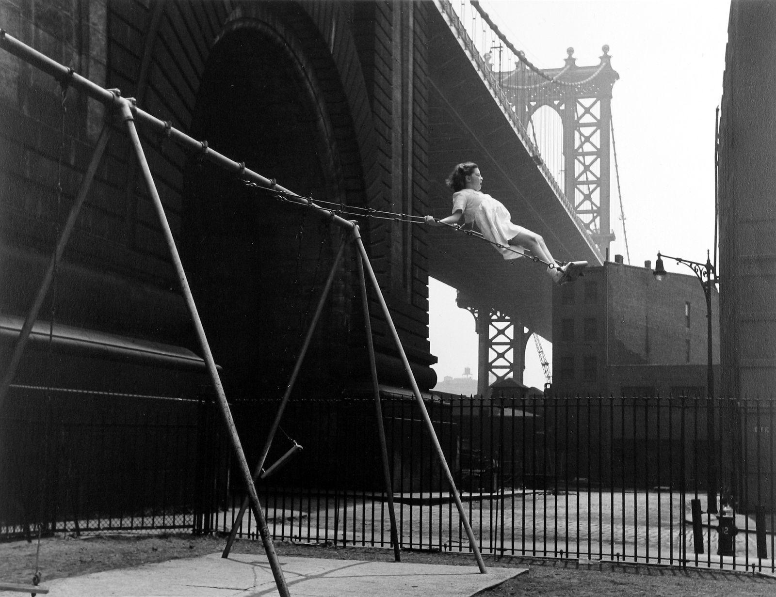 Walter Rosenblum, Girl on a Swing, Pitt Street, New York, 1938